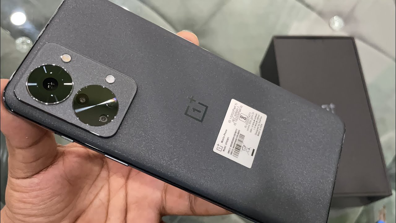 OnePlus Nord 2T 5G Smartphone